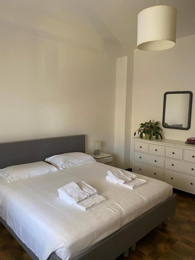 Ferienwohnung Delonix Regia Olbia Exterior foto